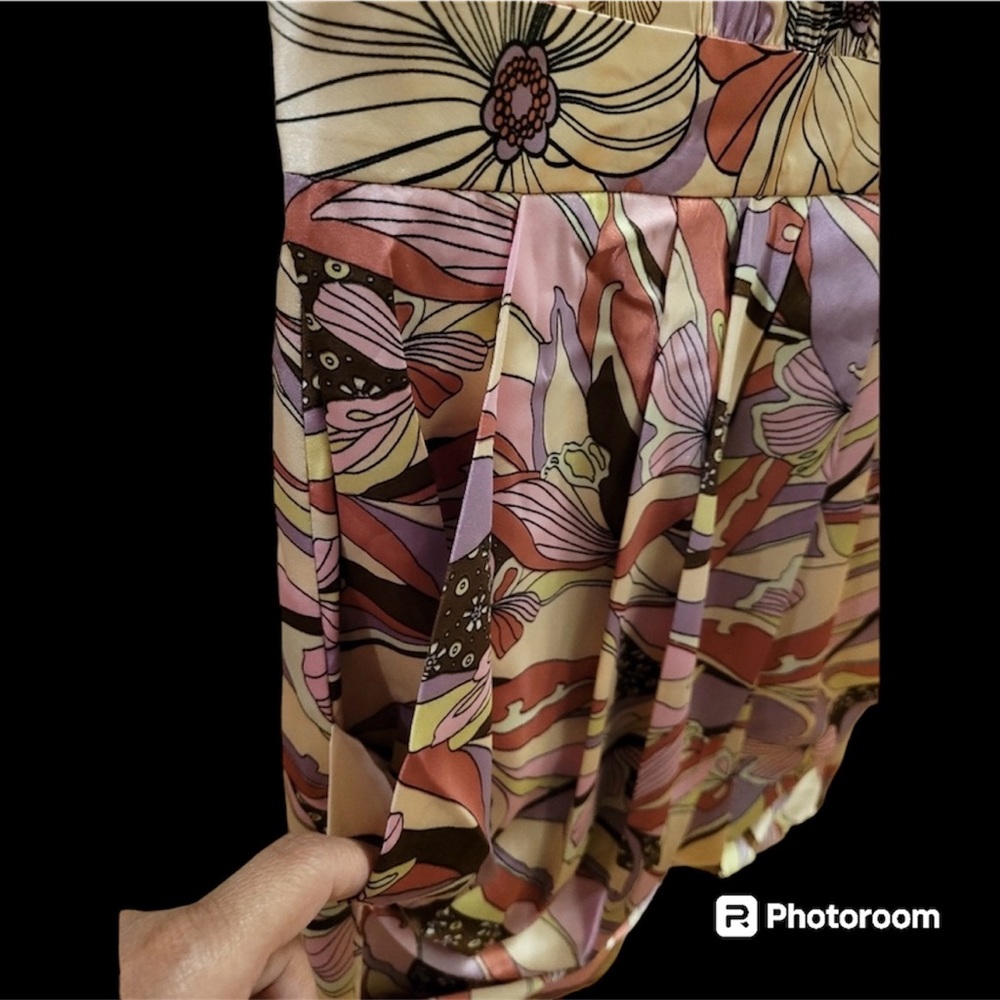 BCBG Max Azria Satin Floral Dress Size XS - Picture 4 of 7